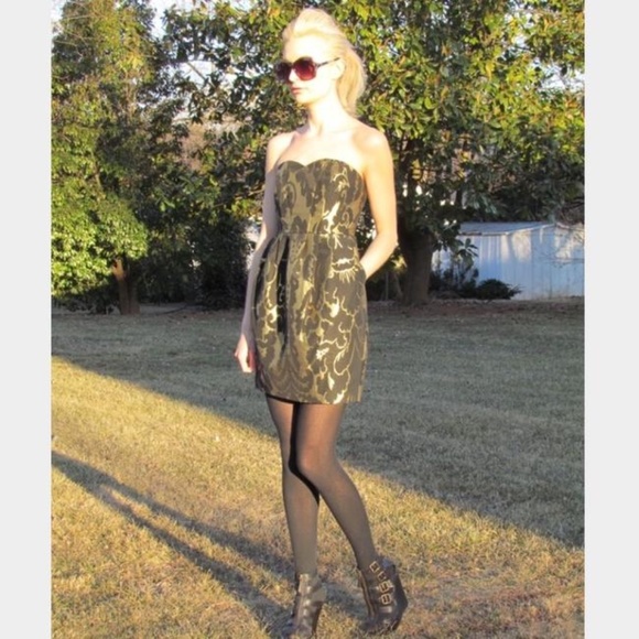 🐯2/$15🐯 H&M Gold Black Brocade CocktailDress - Picture 4 of 15